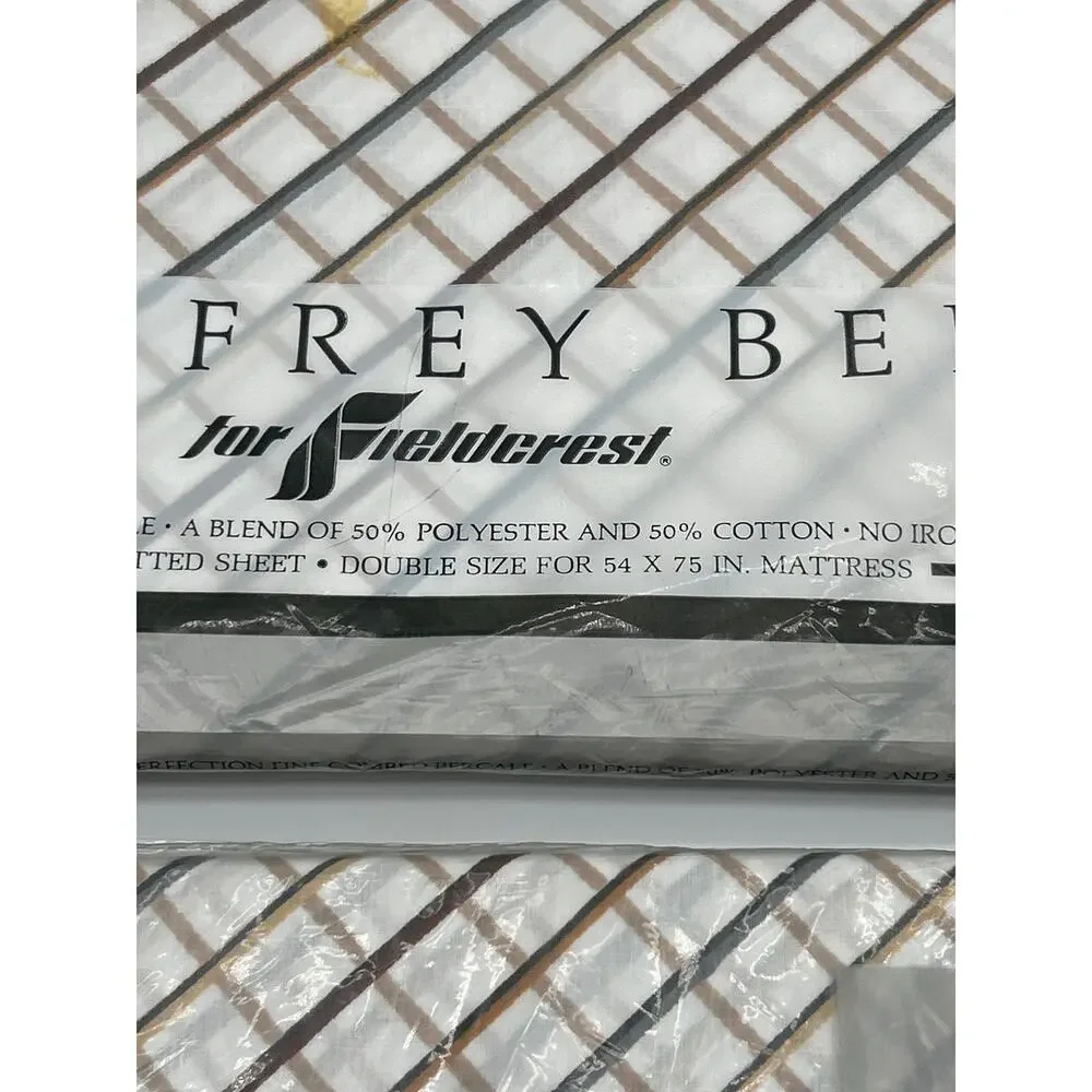 Lot of 2 Geoffrey Beene Fieldcrest Double Fitted Sheets NOS Vintage Percale